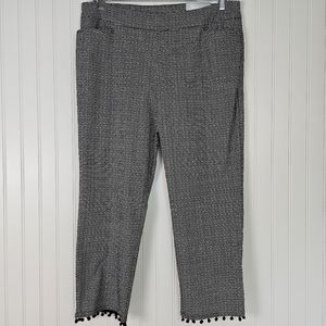 Chico's So Slimming Brigitte Slim Leg Crop Pants 16 Pom Pom Hem